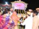 हजारो नागरिकांच्या उपस्थितीत पार पडला स्वर्गरथ लोकार्पण सोहळा गावंडे परिवाराचा स्तुत्य उपक्रम