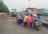 सर्व्हिस रोडच बनला मटन मार्केट, भद्रावती नगरपरिषदेचे दूर्लक्ष