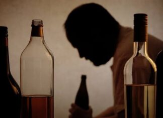 *ग्रामीण भागात मोठ्या प्रमाणात युवक व्यसनाच्या आहारी*