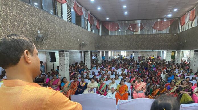 शिवसेना ( उद्धव बाळासाहेब ठाकरे ) पक्षाच्या विधानसभा आढावा सभेला उत्स्फूर्त प्रतिसाद