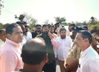 शिक्षक आमदार सुधाकर अडबाले धावले प्रकल्पग्रस्तांच्या मदतीला…